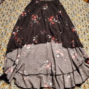 Torrid hi lo skirt